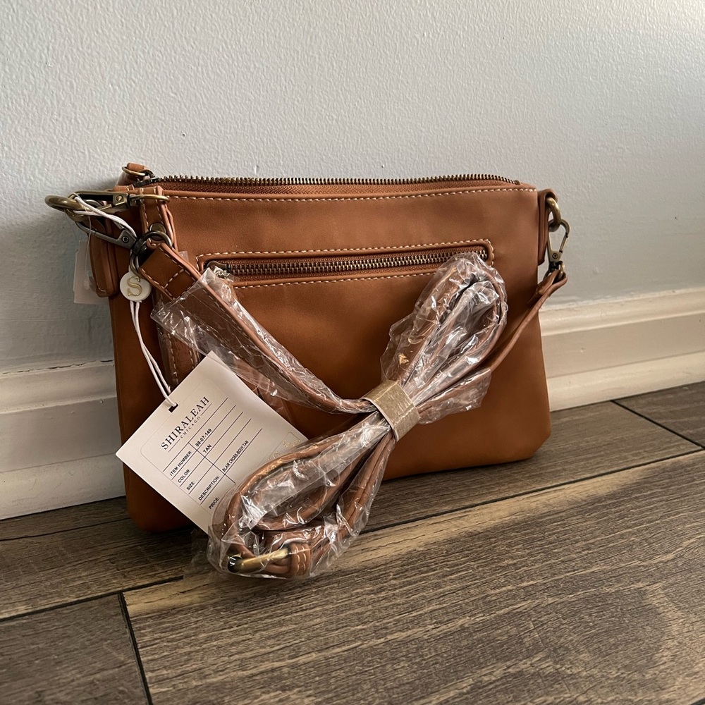 Shiraleah Blair Crossbody (Removable Adjustable Strap for Clutch), Vegan Leather